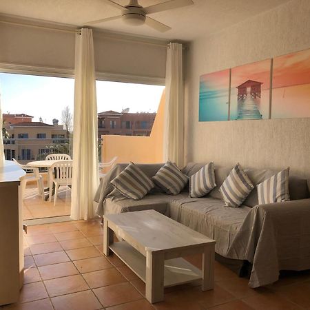 Limnaria Gardens - 1 Bedroom, Sunny Apartment With Stunning Pool Views Paphos Esterno foto