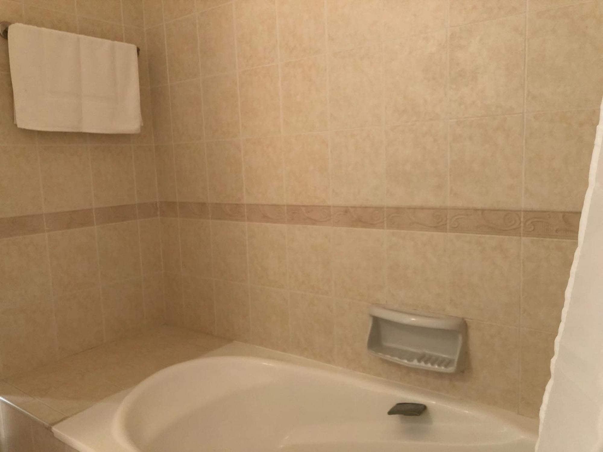 Limnaria Gardens - 1 Bedroom, Sunny Apartment With Stunning Pool Views Paphos Esterno foto
