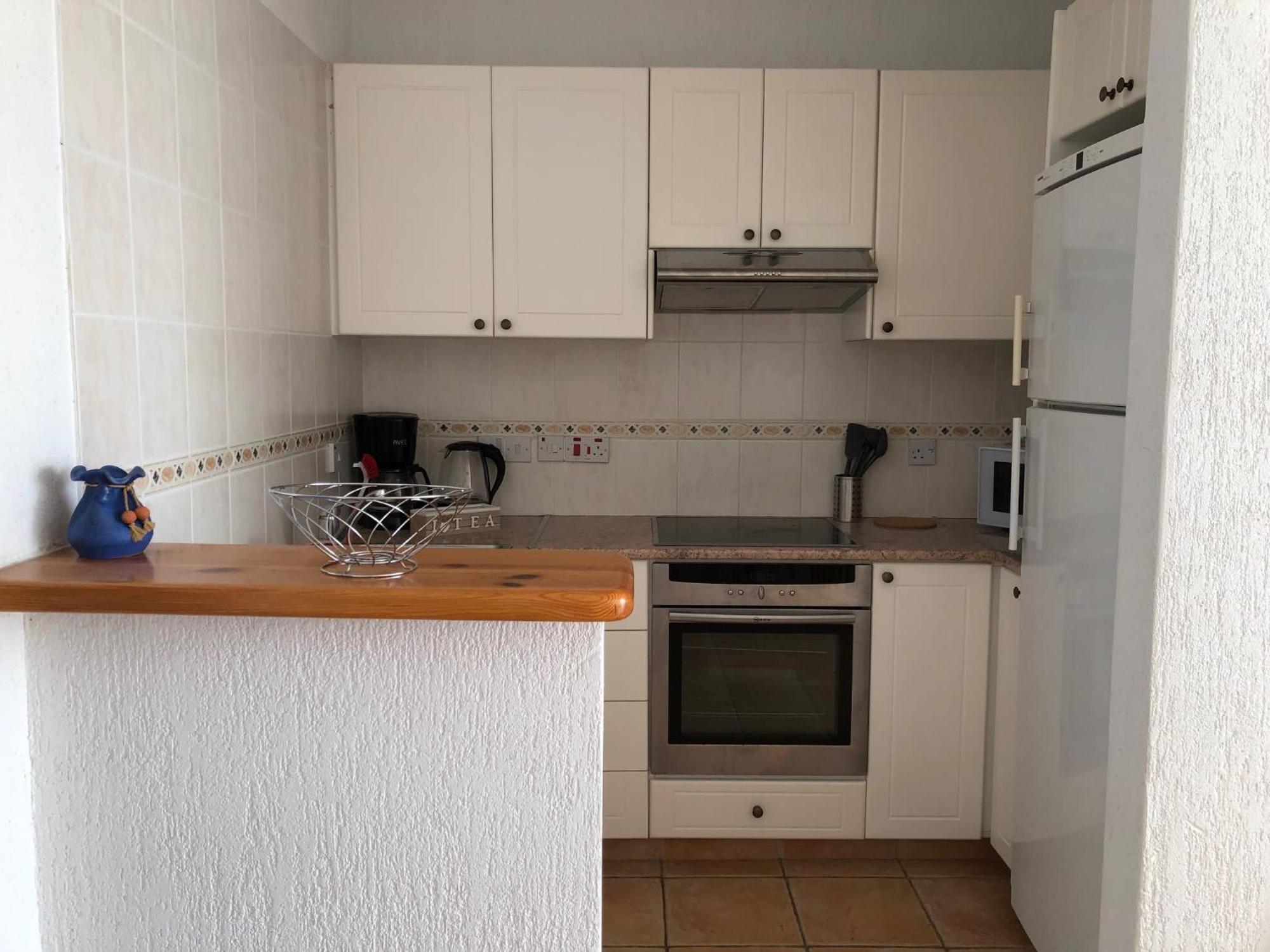 Limnaria Gardens - 1 Bedroom, Sunny Apartment With Stunning Pool Views Paphos Esterno foto