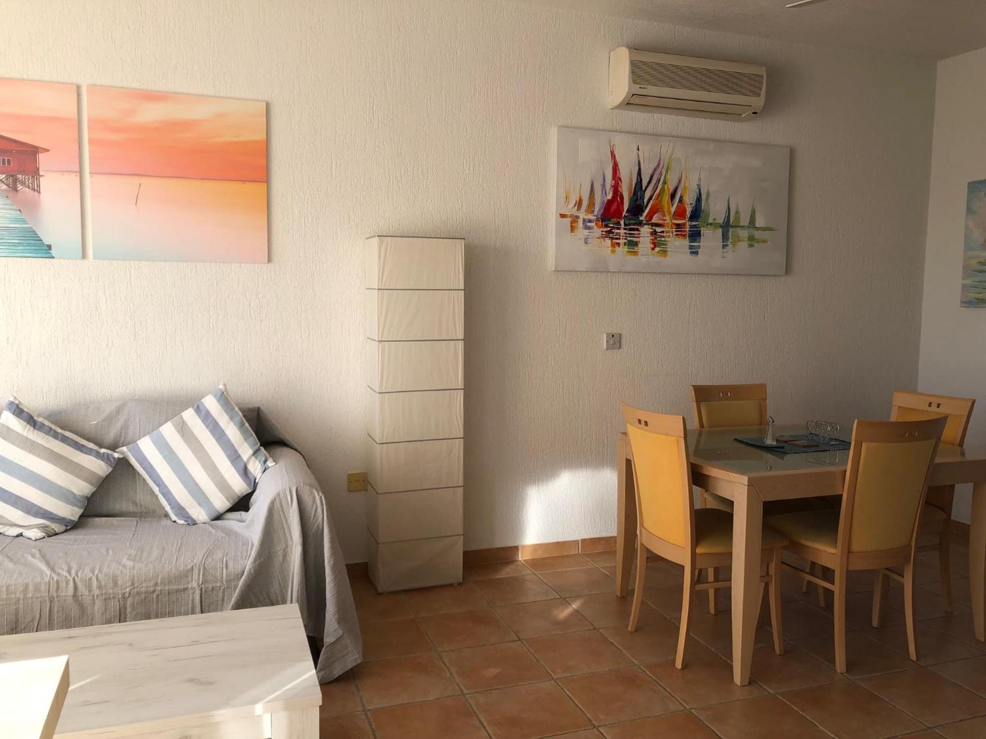 Limnaria Gardens - 1 Bedroom, Sunny Apartment With Stunning Pool Views Paphos Esterno foto