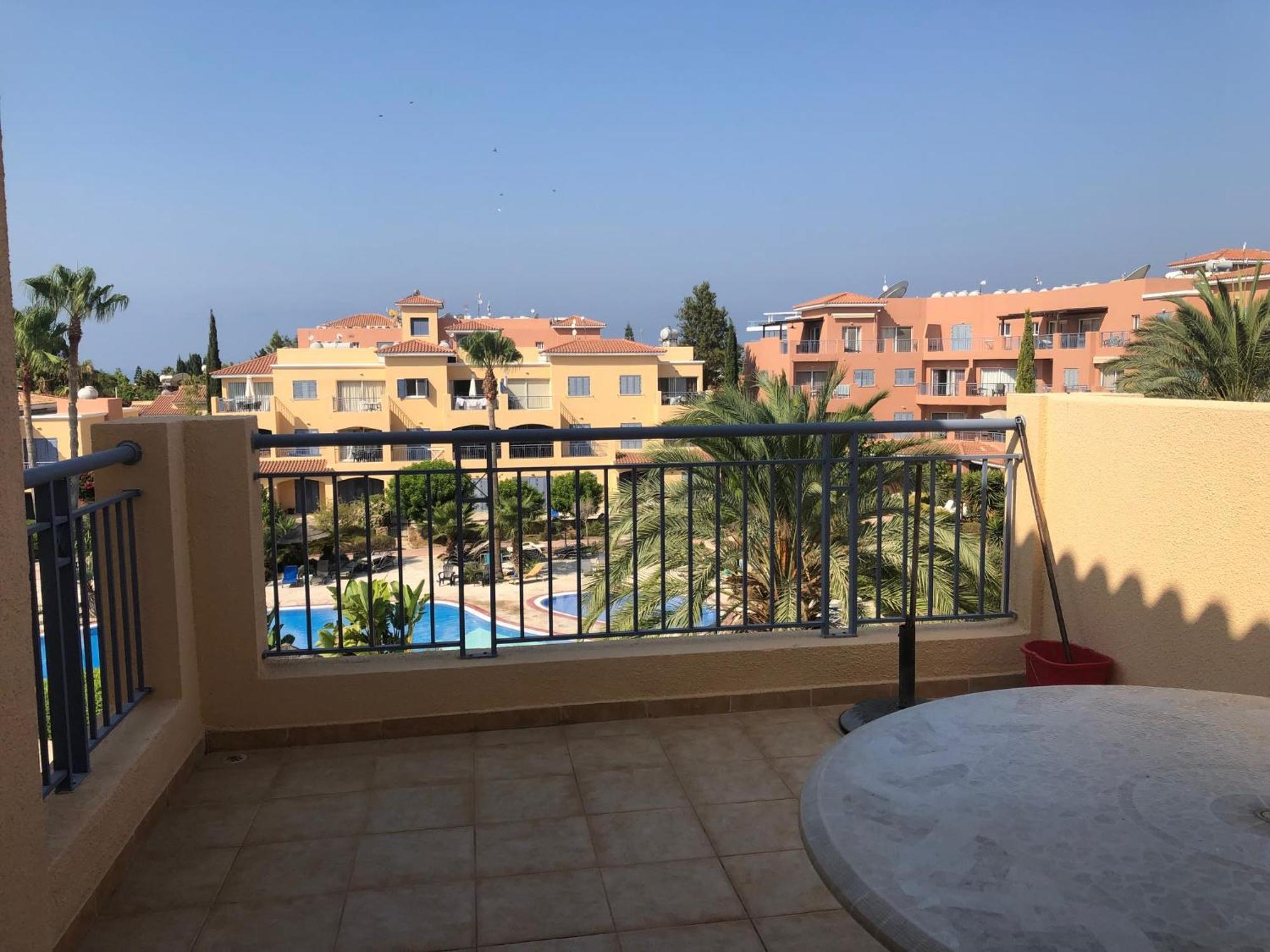 Limnaria Gardens - 1 Bedroom, Sunny Apartment With Stunning Pool Views Paphos Esterno foto